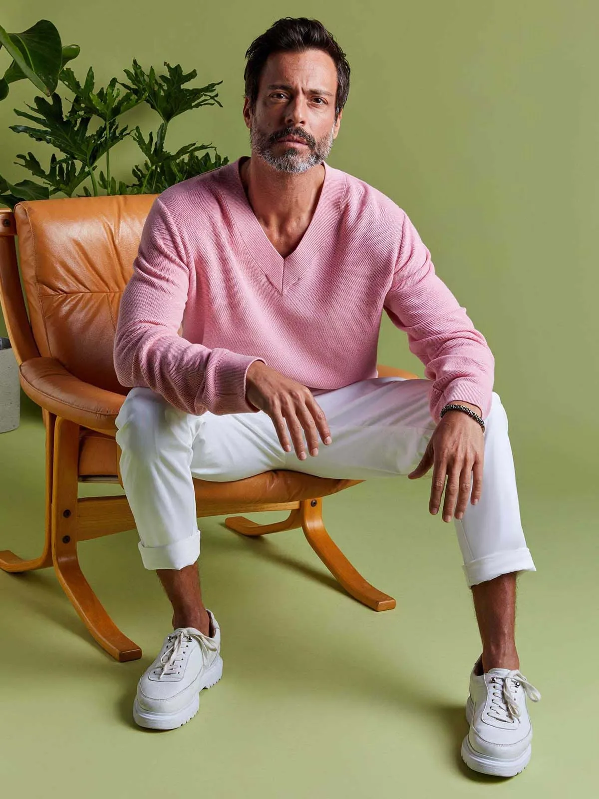 Dwayne V-neck Sweater