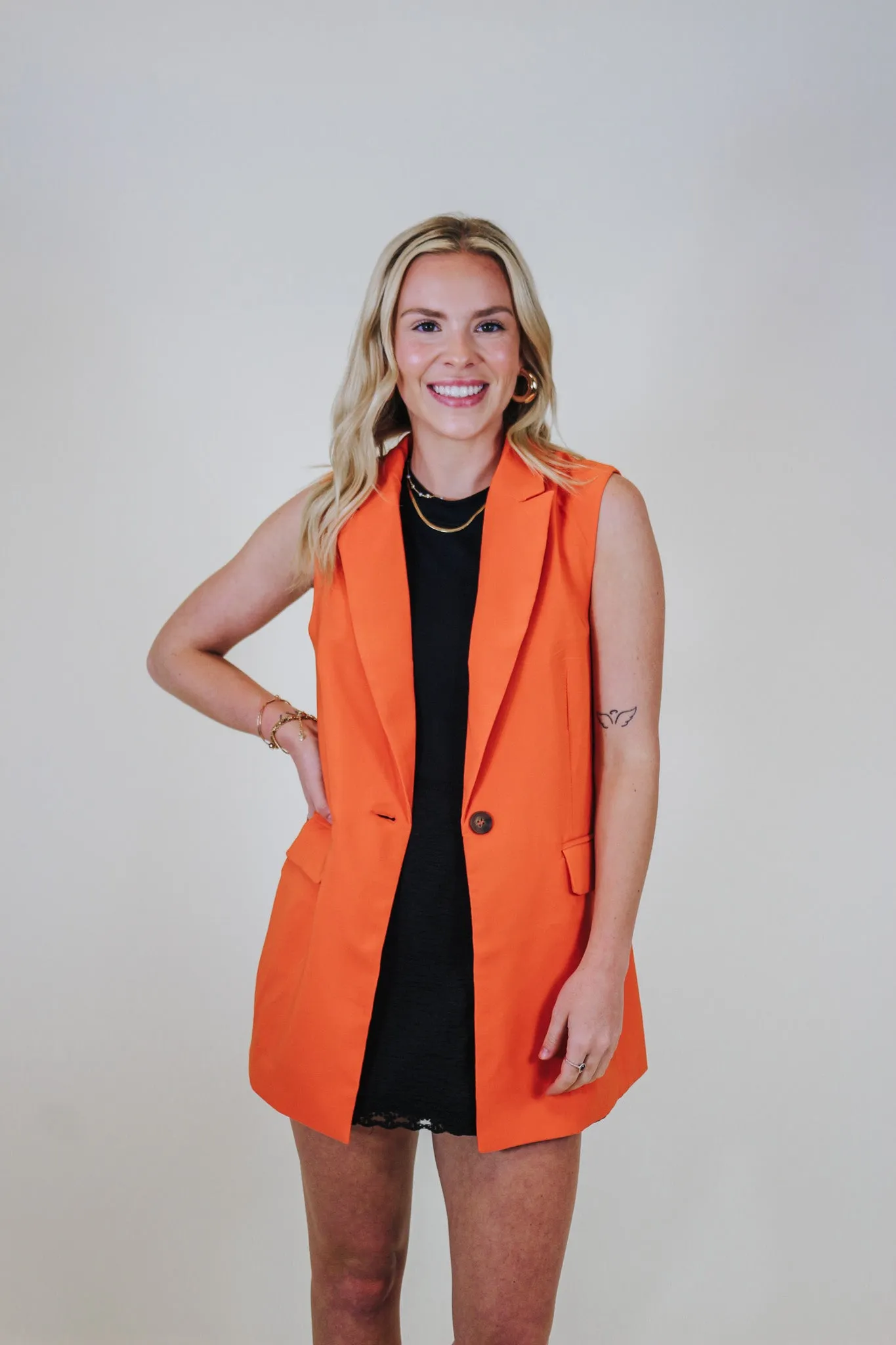 Really Mean It Sleeveless Blazer -2 Colors
